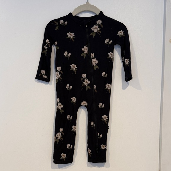 Kyte BABY Other - Kyte Baby Midnight Magnolia Black Floral Baby One Piece 3-6mo